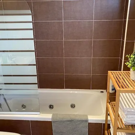 Casa vacanze Rural3mijarojos Casa Con Jardin Y Piscina Privada En El Centro De Cantabria *