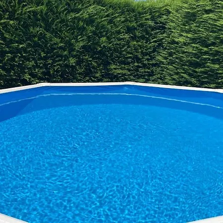Casa vacanze Rural3mijarojos Casa Con Jardin Y Piscina Privada En El Centro De Cantabria